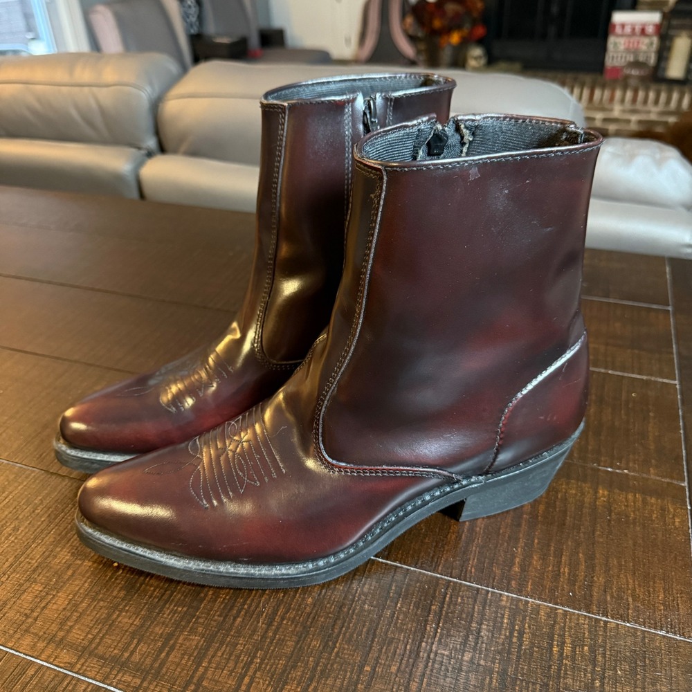 Laredo 62008 Men's 10.5 D Black Cherry Leather Side Zip Trucker Cowboy Boots